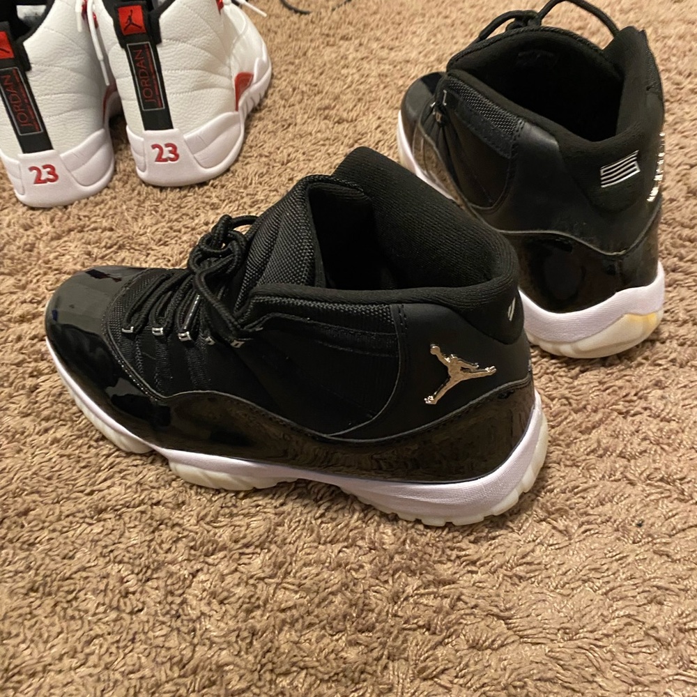 Jordan 11 - Picture 4 of 8
